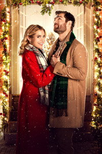 Постер к фильму Mistletoe Moments (2023)