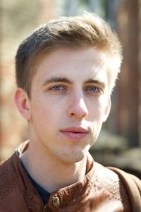 Aleksandr Pal as танцор в клубе in Dumpling Brothers
