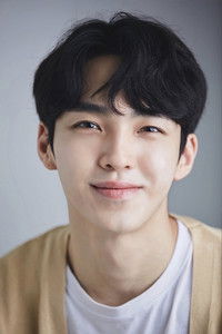 Shin Ki-seong profile