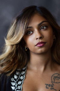 Anjini Taneja Azhar profile