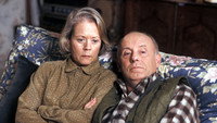 «Одной ногой в могиле (1990-2001)» — обои к сериалу #3