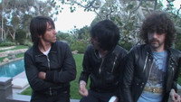 «A Cross the Universe (2008)» — обои к фильму #1