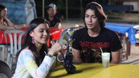 «Semerah Cinta Stilleto (2010)» — обои к фильму #1