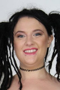 Luna Lee