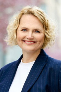 Anna-Karin Hatt
