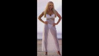 «Divas in Hedonism (2001)» — обои к фильму #1