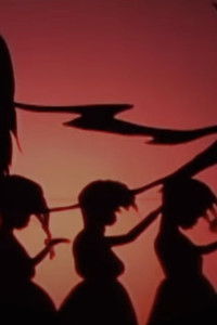 Imagem do Filme ...calling to me from the angry surface of some grey and threatening sea. I was transported.