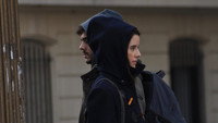 «Глухие стены (2011)» — обои к фильму #8