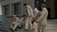 «Специальное лечение (1980)» — обои к фильму #4