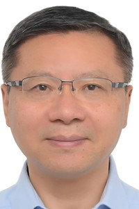 张维为