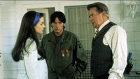 «Война в доме (1996)» — обои к фильму #4