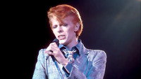 «The Genius of David Bowie (2012)» — обои к фильму #1