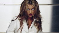 «Britney Spears Live and More! (2001)» — обои к фильму #4