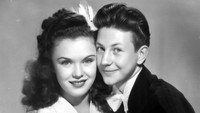 «Get Hep to Love (1942)» — обои к фильму #1