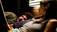 «Не смешно (2013)» — обои к фильму #1