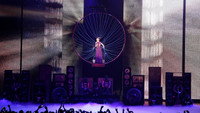 «KylieX2008: Live at the O2 Arena (2008)» — обои к фильму #1