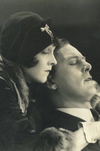 Постер фильма «Обезумевший город (1927)» — (1 из 2)