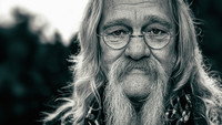 Обои к сериалу «Аляска: Семья из леса (2014)» — (22 из 33)