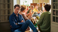 «Молодые монархи (2021-2024)» — обои к сериалу #5