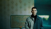 «Равновесие: Быть кем-то ещё (2024)» — обои к сериалу #1