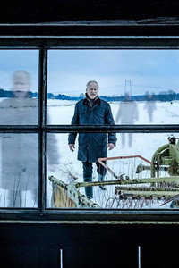 Постер сериала «Что спрятано в снегу (2018-2021)» — (1 из 10)