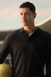 Постер фильма «Lewandowski - The Unknown (2023)» — (1 из 6)