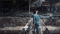 «Дом с видом на монстра (2019)» — обои к фильму #1