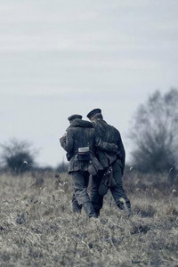 Постер фильма «На Западном фронте без перемен (2022)» — (22 из 55)