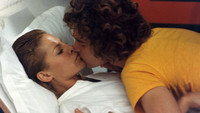 «Vous intéressez-vous à la chose? (1974)» — обои к фильму #1