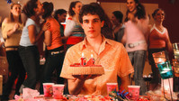 «Молодой человек (2006)» — обои к фильму #1