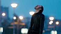 «Живой человек (2020)» — обои к фильму #2