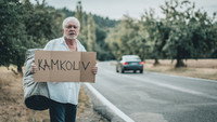 «Лето с джентльменом (2019)» — обои к фильму #5