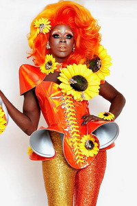 Honey Davenport