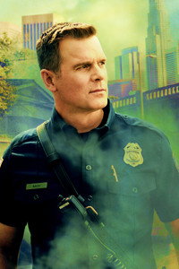 Постер сериала «911 служба спасения (2018)» — (14 из 215)