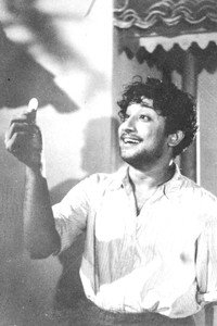 Постер фильма «Parasakthi (1952)» — (6 из 15)
