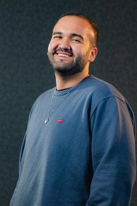 Victor L. Cezar foto