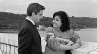 «Allos... gia to ekatommyrio! (1964)» — обои к фильму #9