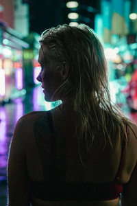Постер фильма «Два тела на пляже (2019)» — (2 из 4)