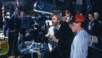 «Исключительная огневая мощь: Создание фильма «Чужие» (2003)» — обои к фильму #1