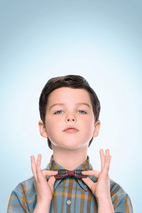 Постер сериала «Детство Шелдона (2017-2024)» — (3 из 53)