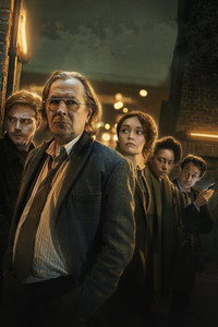 Постер сериала «Медленные лошади (2022)» — (11 из 139)