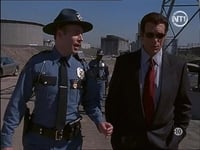 S04E05 - (1999)