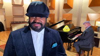 Gregory Porter - Moon River
