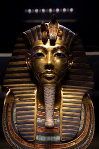 Tutankhamun: Allies & Enemies - Season 1