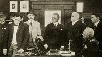 «The Flaw in the Alibi (1914)» — обои к фильму #1