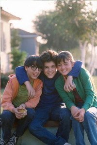 Постер сериала «Чудесные годы (1988-1993)» — (12 из 27)