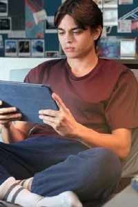 L'uomo che inventò il futuro poster