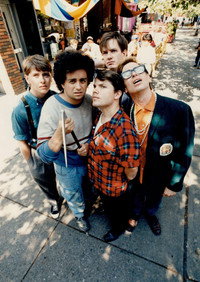 Постер сериала «Таблетка радости (1988-2021)» — (11 из 19)