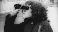 «В опасности и крайней нужде нерешительность приводит к беде (1974)» — обои к фильму #1