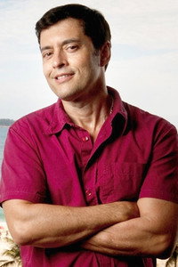 Tiago Santiago